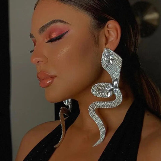 Exaggerated Snake Earrings and Bracelet Set Luxury Accessories Connecting Finger Rhinestone Jewelry Set for
