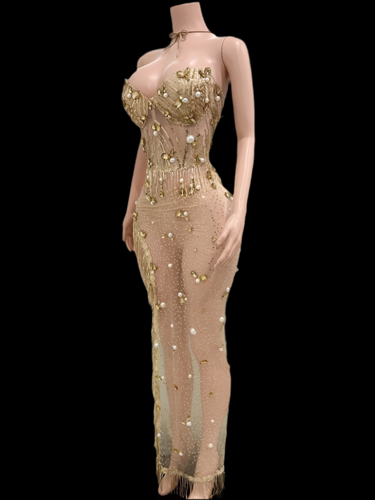 Diva in gold