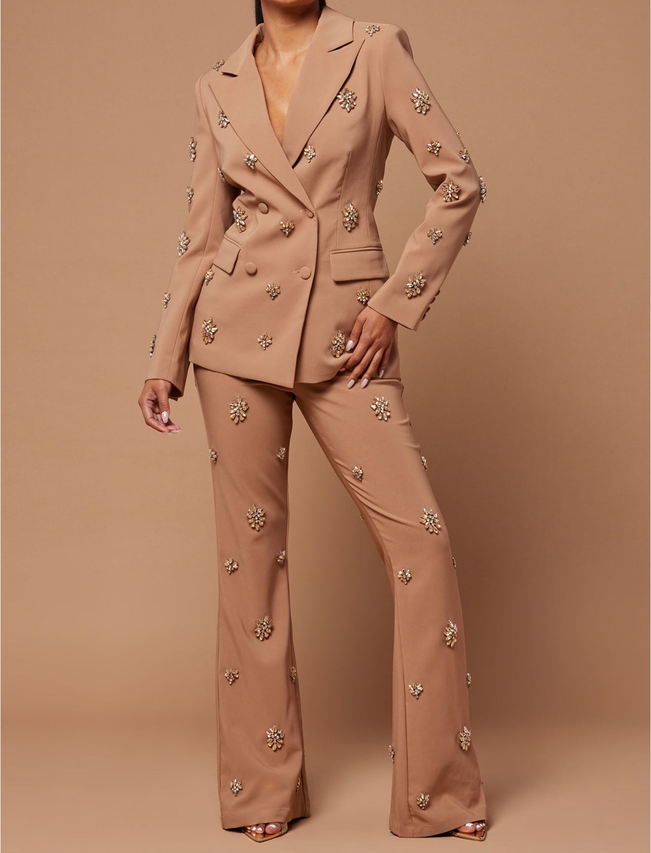 Reylyn Embellished Pant