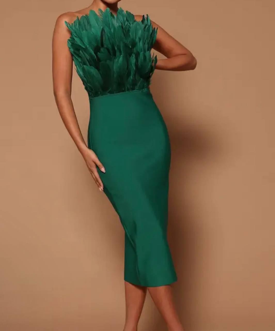 Sexy strapless feathers body inn bandage dress